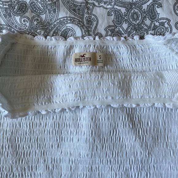 Hollister white off the shoulder top - Picture 2 of 2